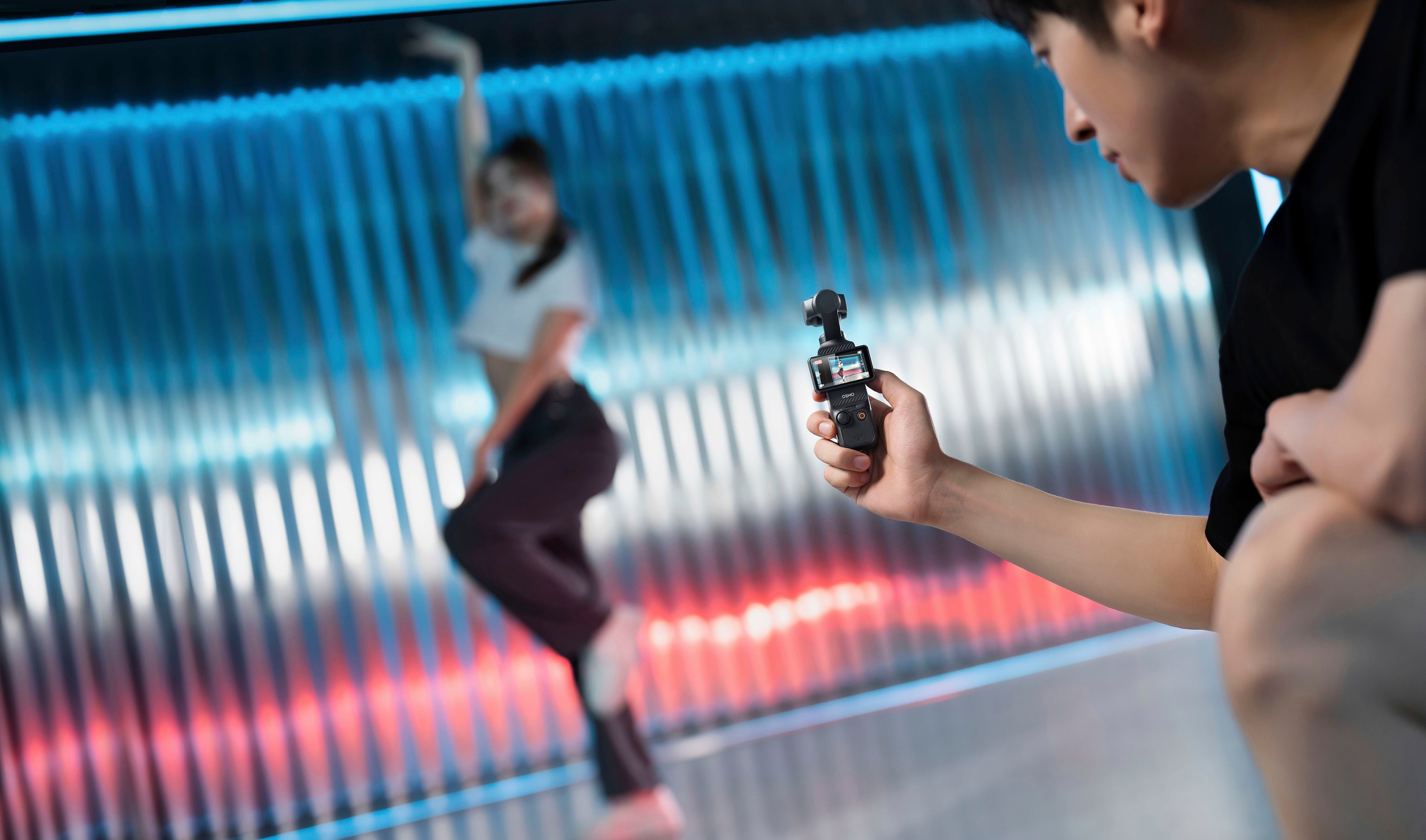 DJI Osmo Pocket 3 Camcorder (4K Ultra HD, Bluetooth)