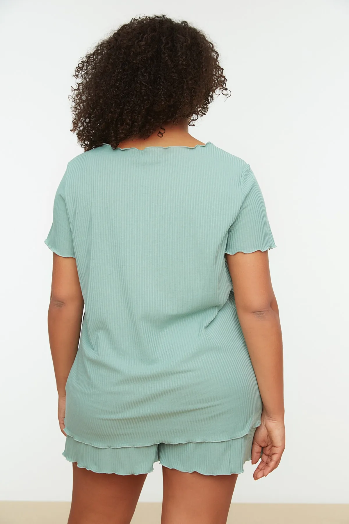 Trendyol Curve  Mintfarbenes Strick-Pyjama-Set TBSSS22PT0216