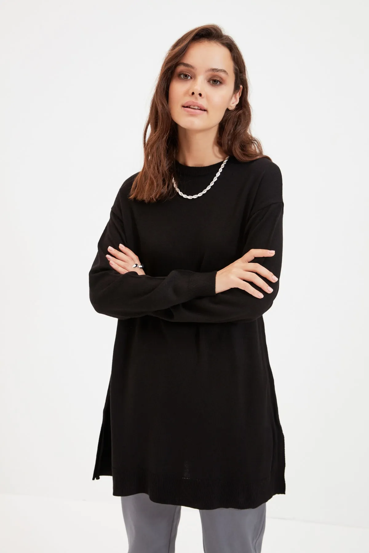 Trendyol Modest  Schwarzer Strickpullover TCTAW22AK0010