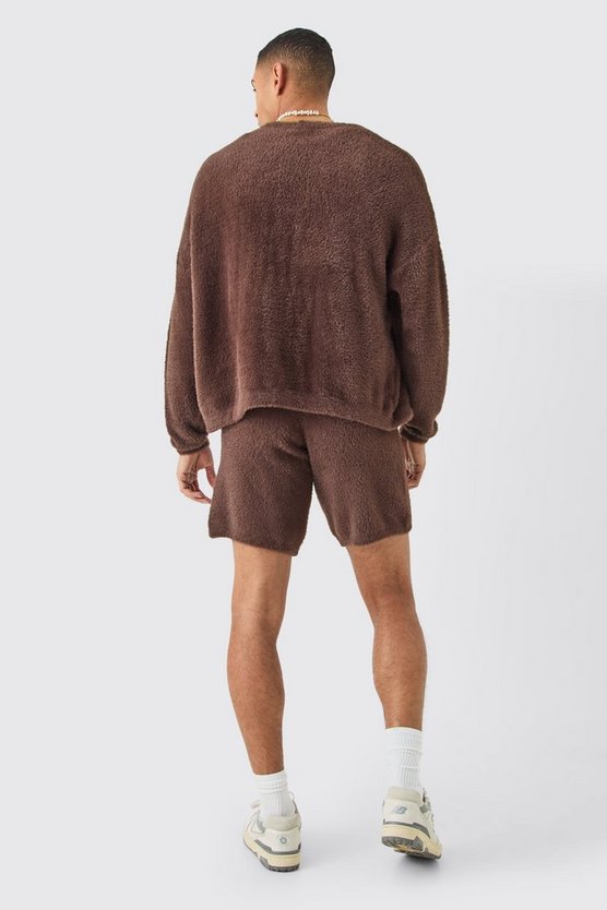 Lockere flauschige Shorts in Braun