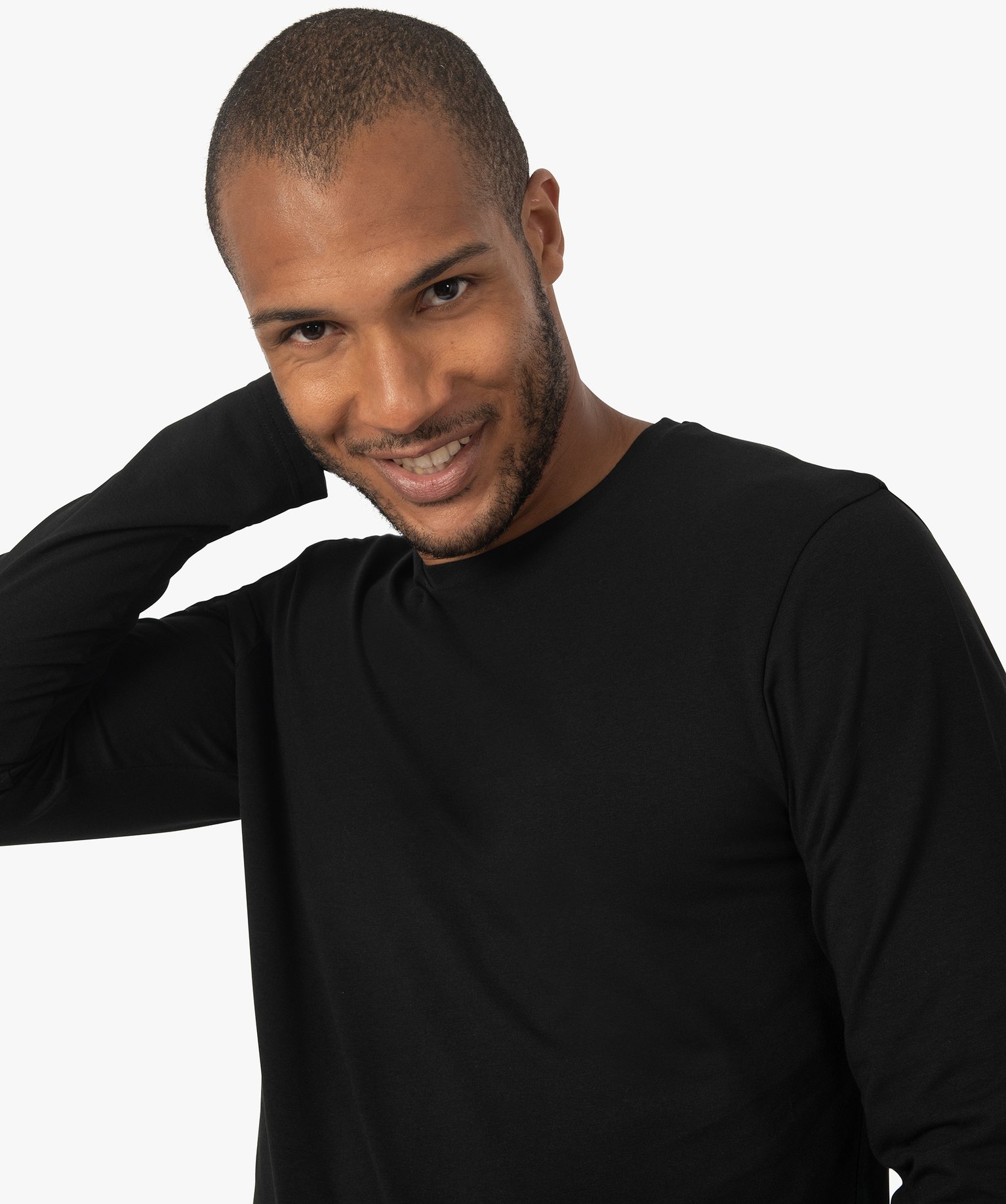 Tee-shirt homme à manches longues et col rond coupe slim noir | GEMO