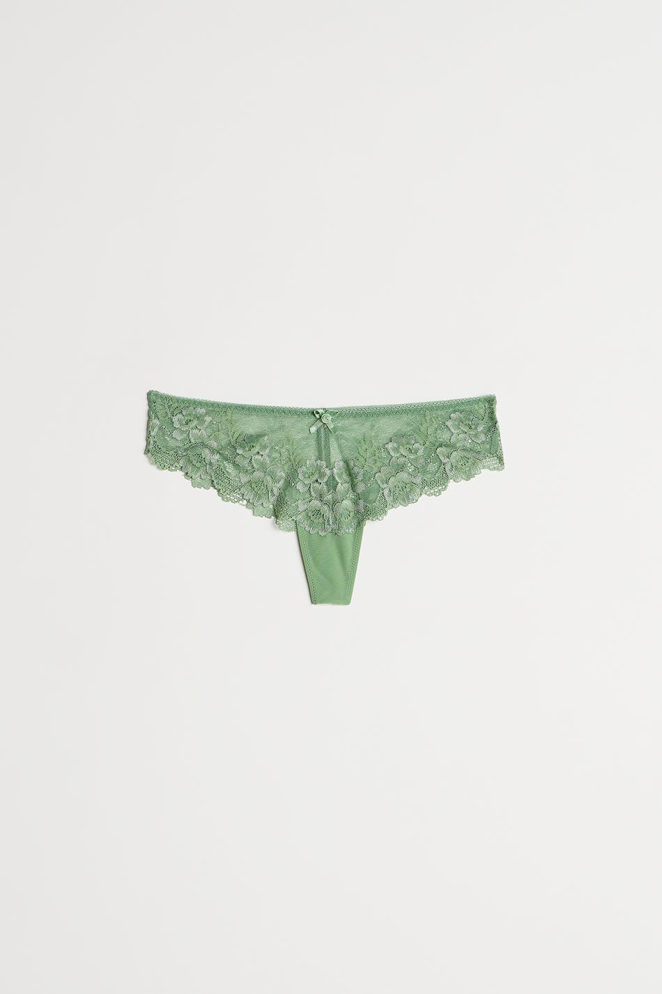 Lace string