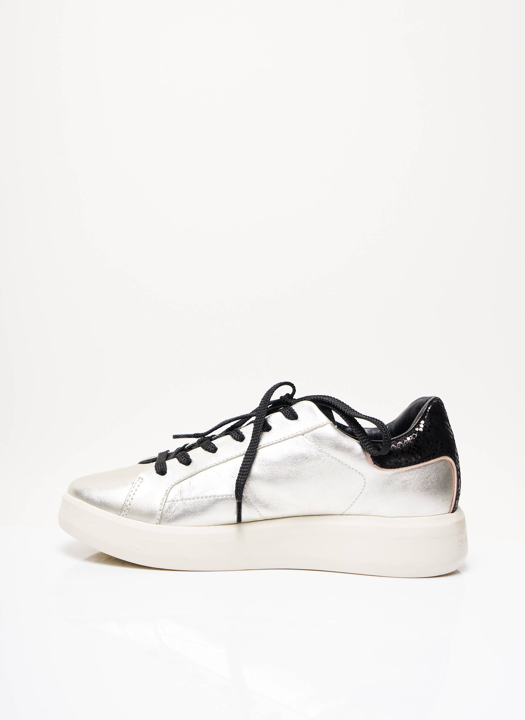 Crime London Baskets Femme couleur gris