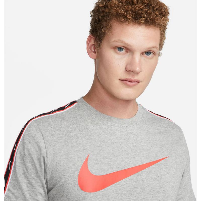 Nike NSW Repeat T-Shirt Herren