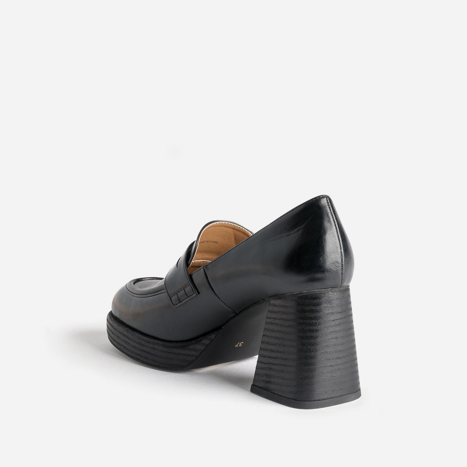 Mocassin noir à talon et plateforme