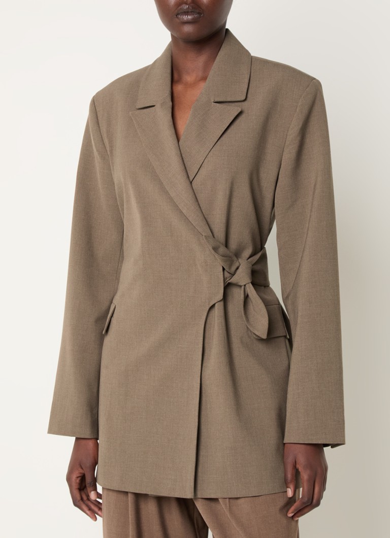 Ganni Blazer with tie belt and flap pockets