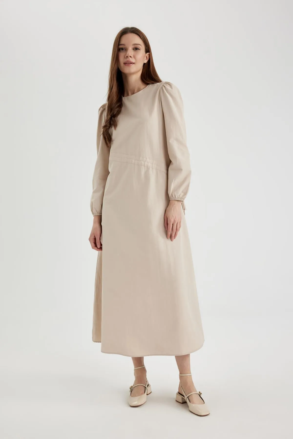 DeFacto  Popeline-Langarmkleid mit normaler Passform und Rundhalsausschnitt A9409ax24sp