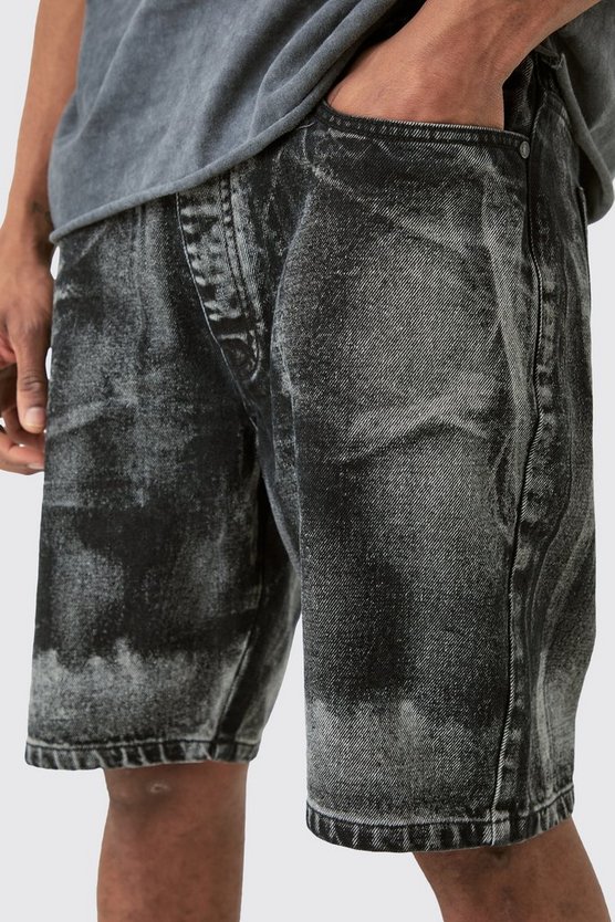 Tall gerade Shorts mit Acid-Effekt