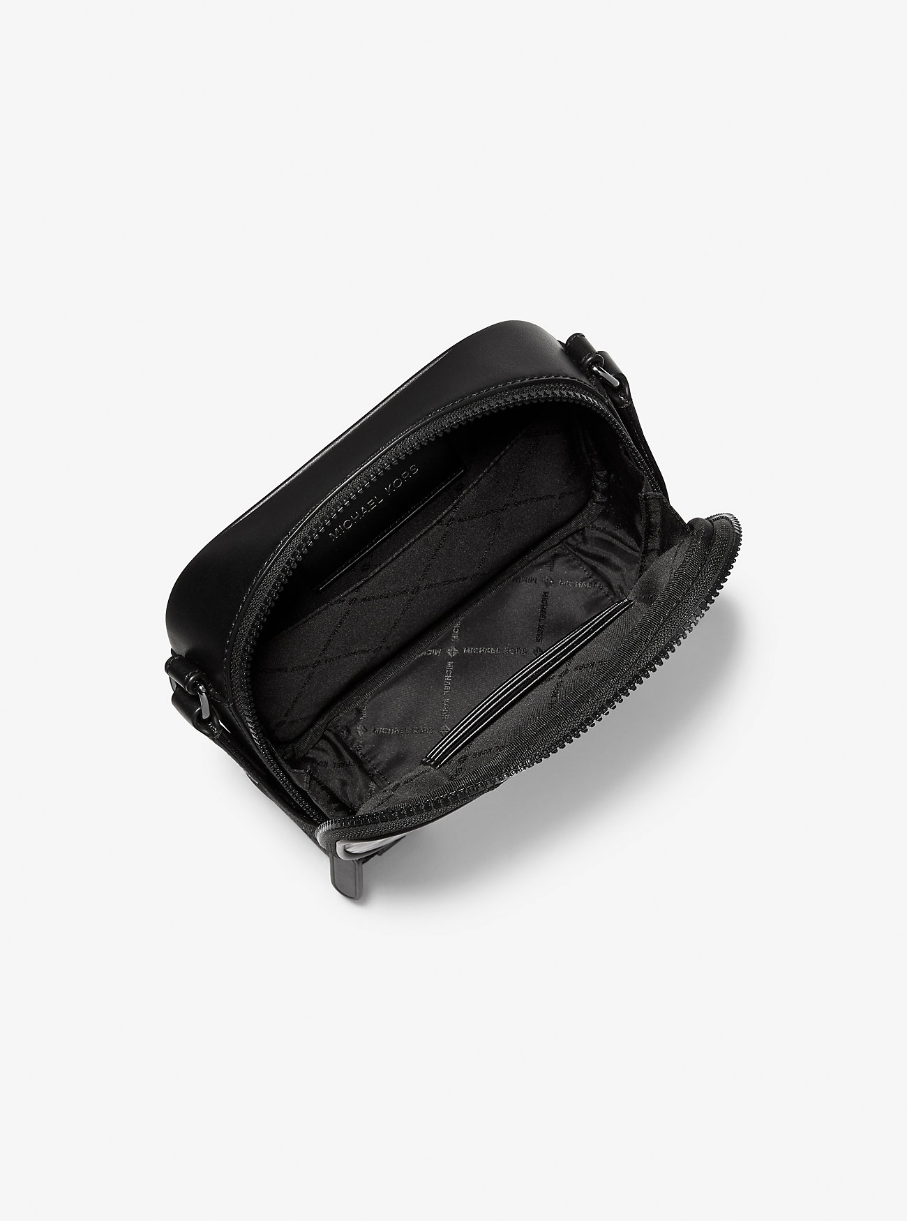 Brooklyn Puffy Metallic Skulderveske - GUNMETAL