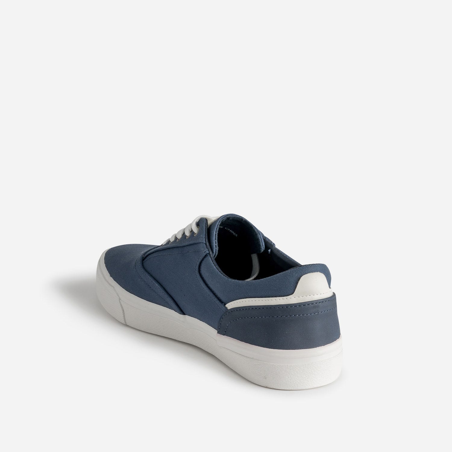 Tennis bleu marine en toile