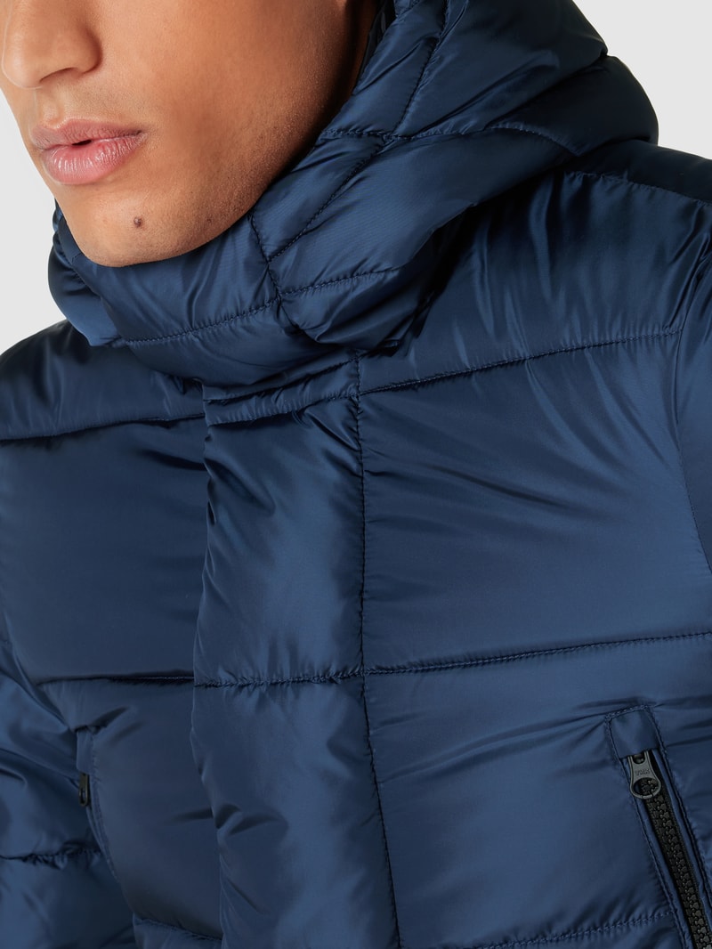 Steppjacke mit Label-Detail Modell 'CLIFF' in dunkelblau