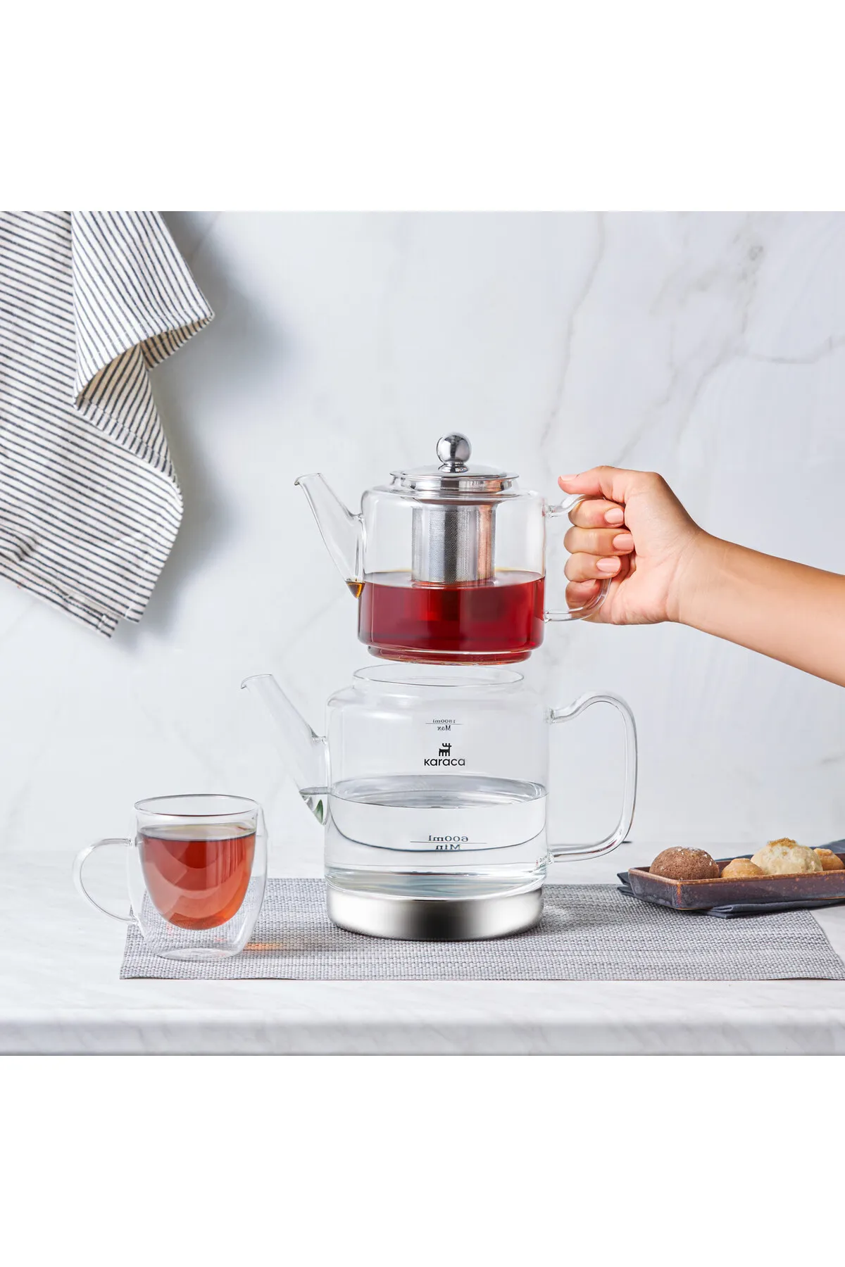 Karaca  Dora Glas-Teekanne XL, 1000 ml Teekanne, 2000 ml Wasserkanne, Geeignet für Gas- und Elektroko