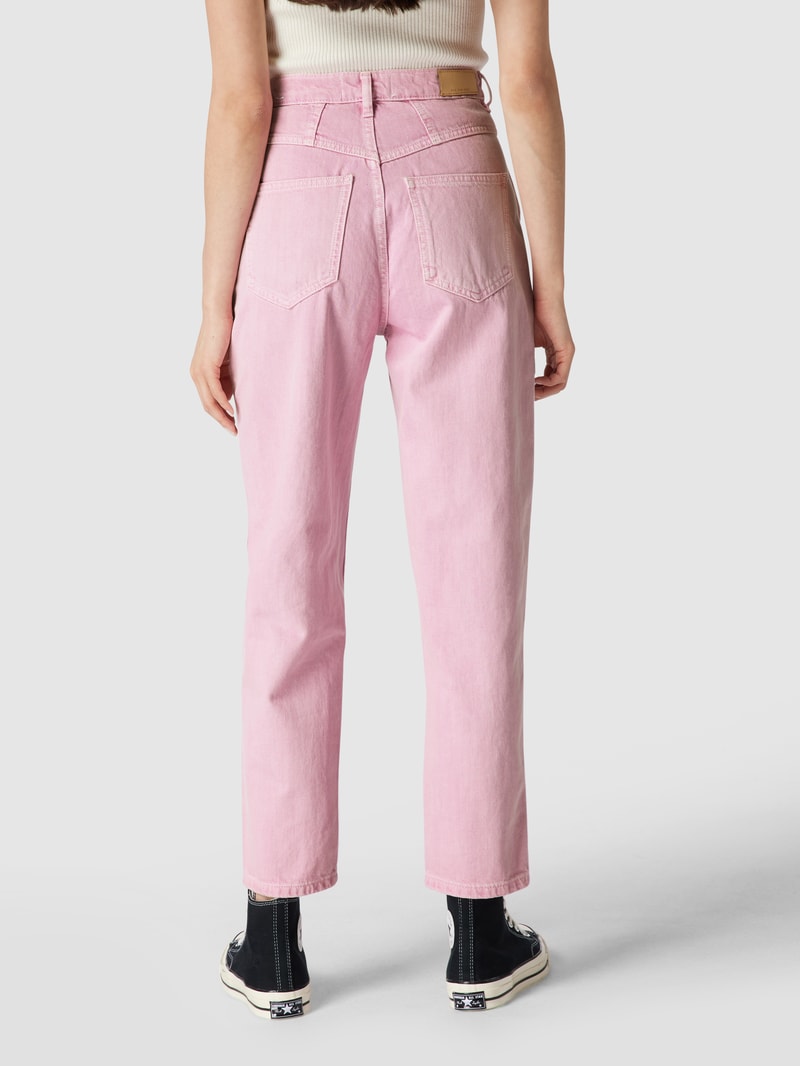 High Waist Tapered Fit Jeans aus Baumwolle in pink