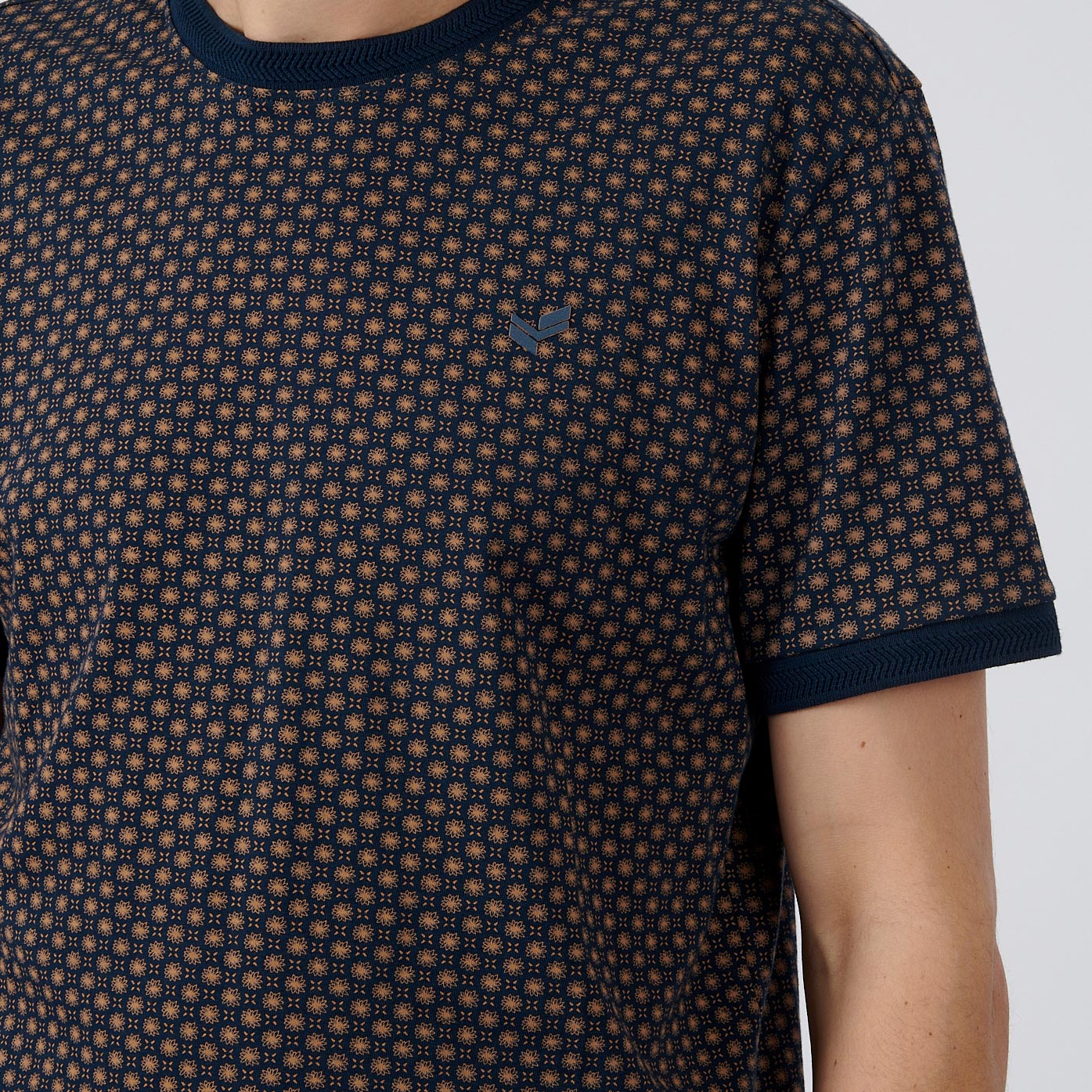 NEIL   T-shirt bleu fleuri homme 100% coton