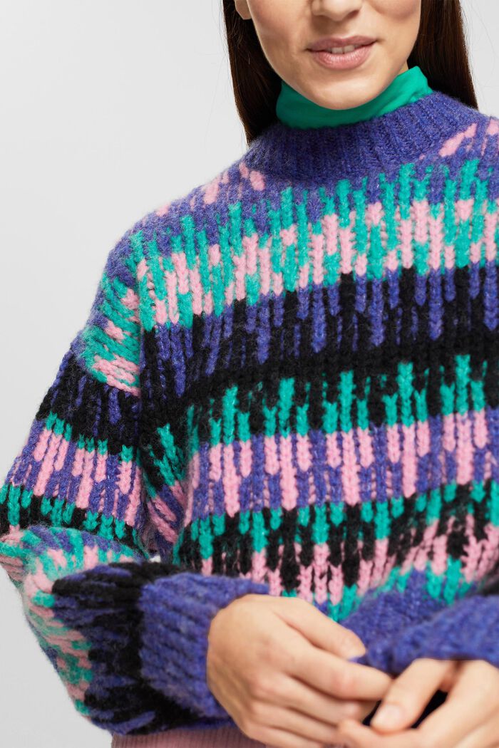 Mehrfarbiger Grobstrickpullover aus Wollmix