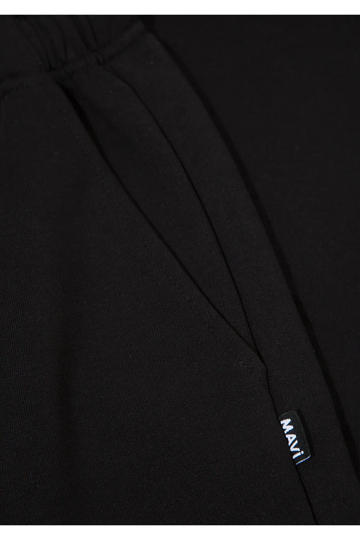 Mavi  Schwarze Basic-Jogginghose 1600823-900