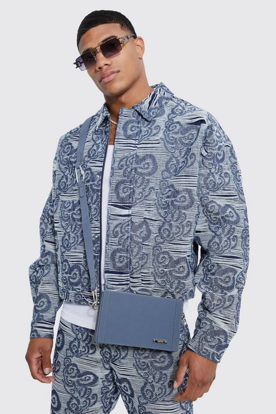 Kastige Jeansjacke mit Stoff-Detail