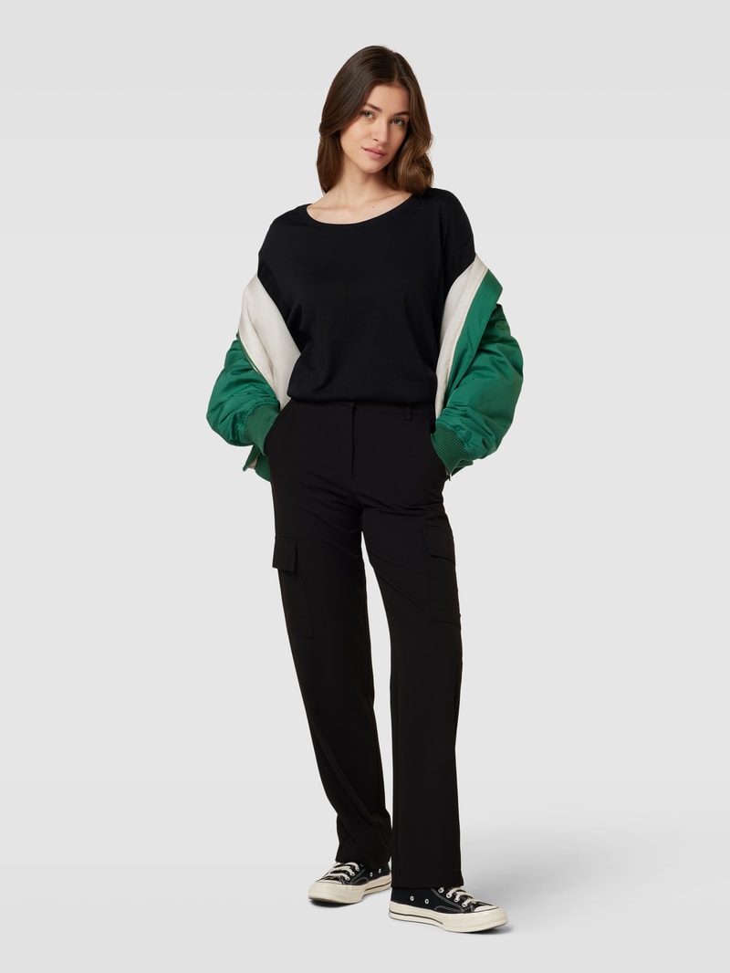 Longsleeve mit U-Boot-Ausschnitt in schwarz