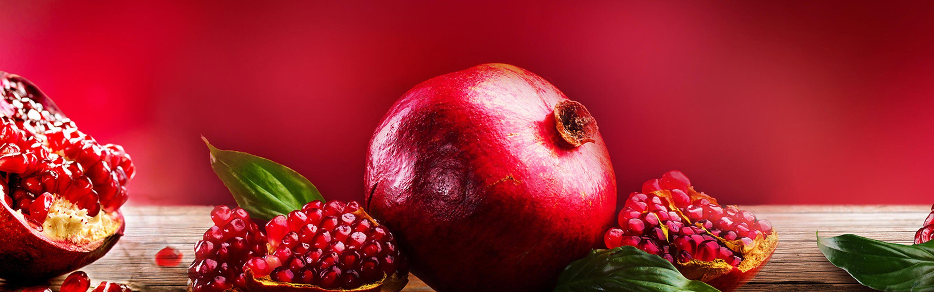wandmotiv24 Küchenrückwand Granatapfel Rot Obst, (1-tlg), Premium Hartschaum Nischenrückwand in versch. Größen