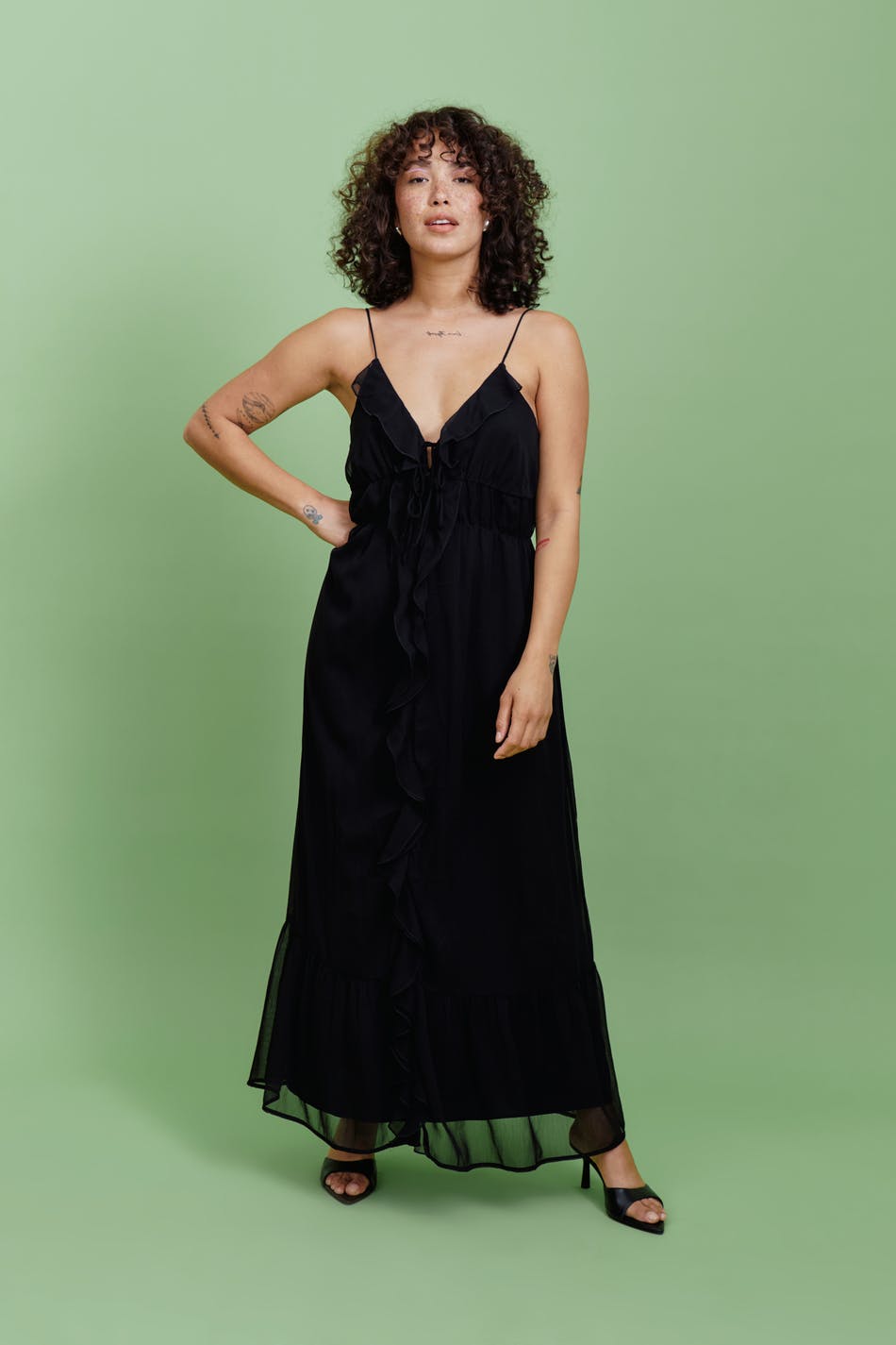 Frill chiffon maxi dress
