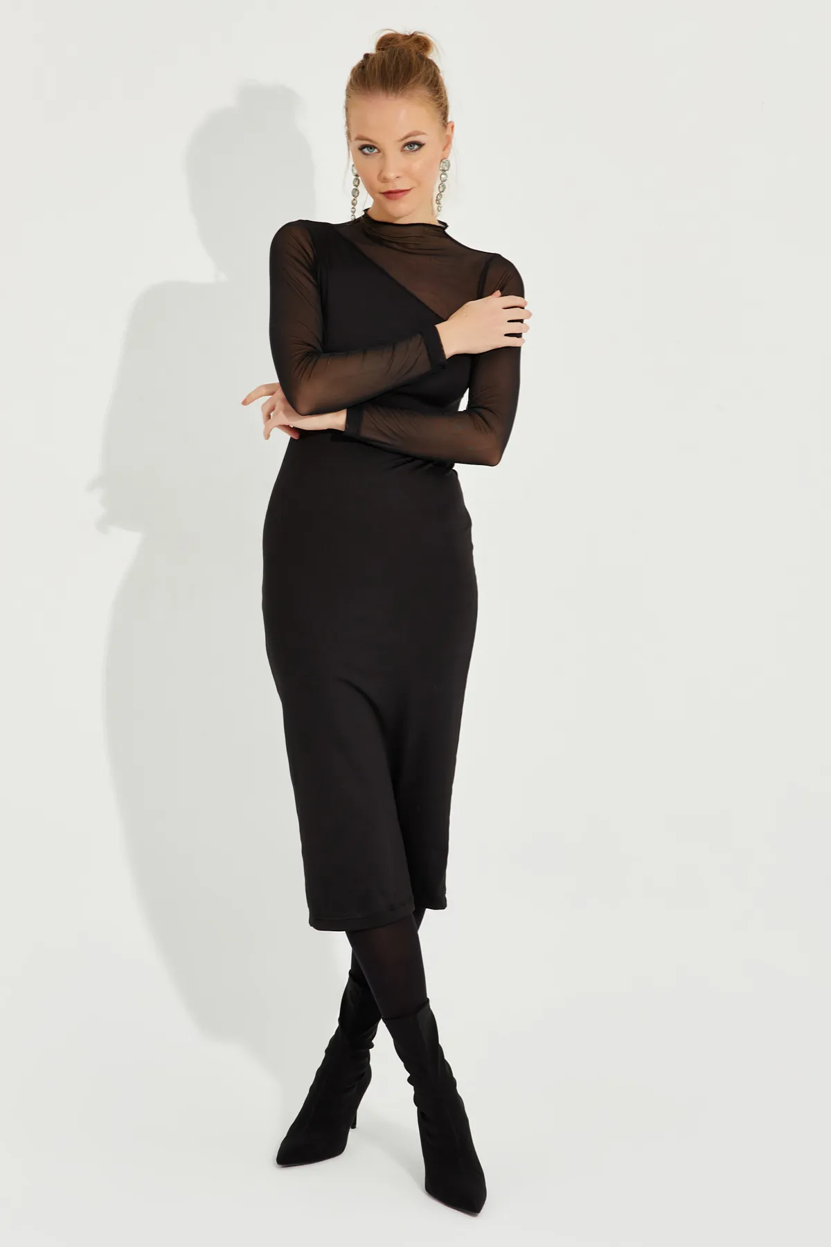 Cool & Sexy  Schwarzes, detailliertes, asymmetrisches Midikleid aus Tüll für Damen EY2601