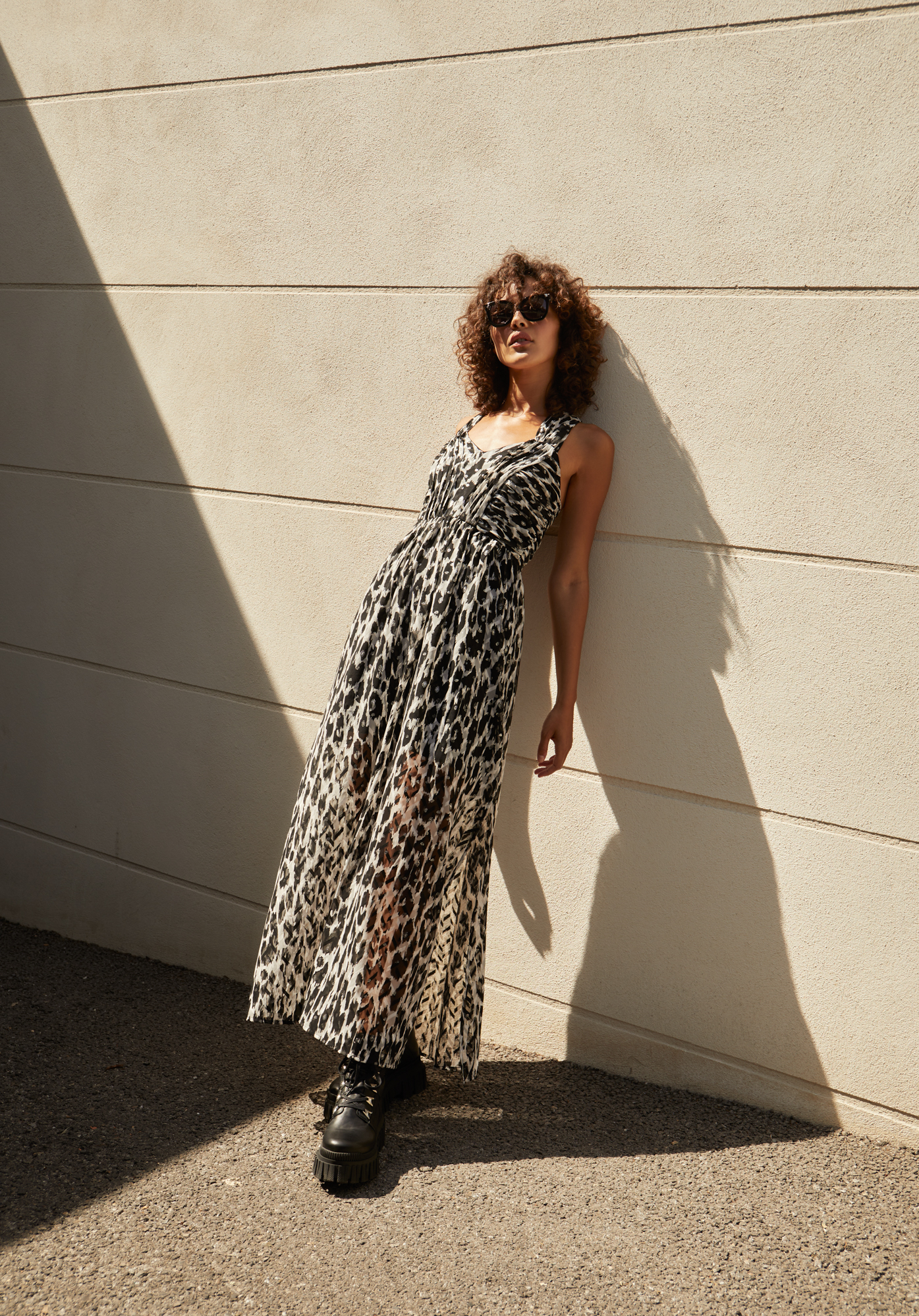 AZUL   Robe longue léopard noir et blanc Femme