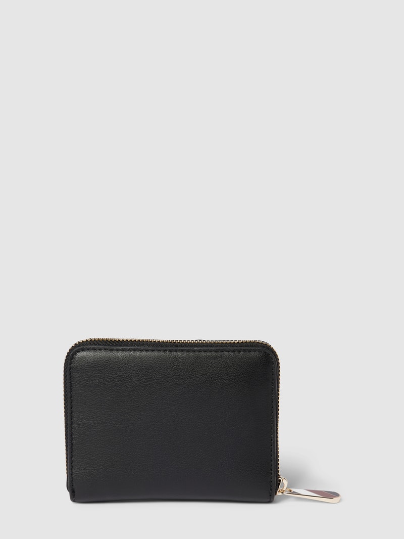 Portemonnaie mit Label-Detail Modell 'POPPY' in schwarz