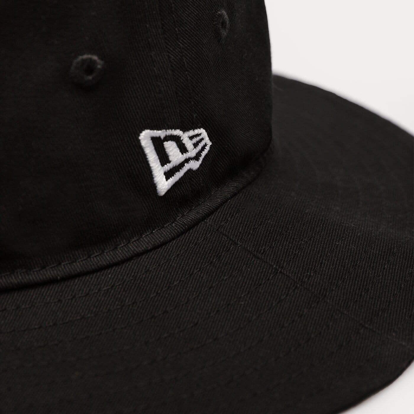 NEW ERA HUT WMNS NE ADVENTURE NONE Schwarz