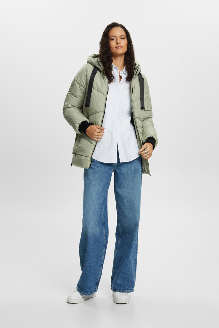 Steppjacke mit Kapuze