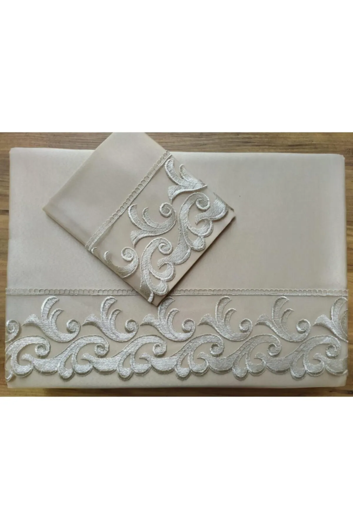 Çeyiz Diyarı  Belinda Bettbezug-Set mit französischer Spitze, 6-teilig, Cappucino