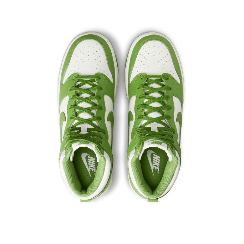 NIKE Wmns Dunk High 