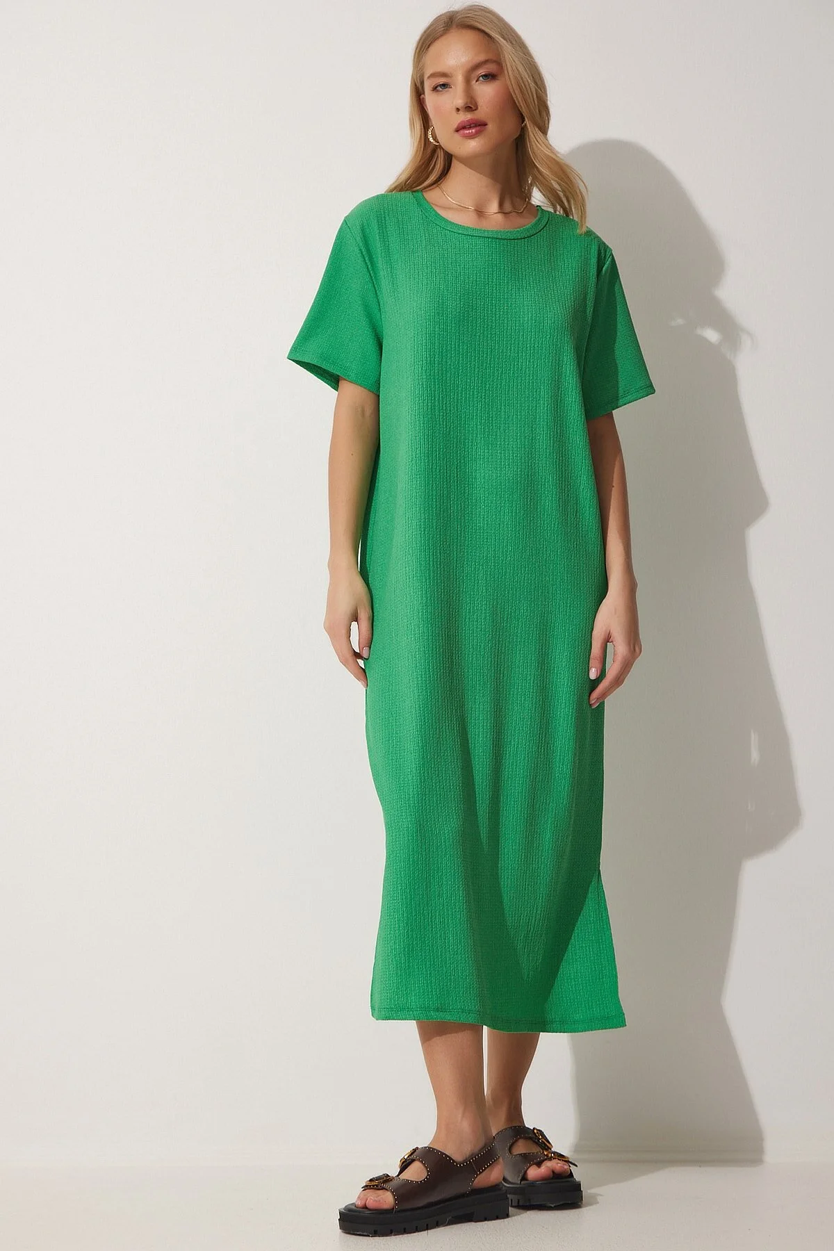 Happiness İstanbul  Grünes, lockeres, langes, tägliches Sommer-Strickkleid für Damen DZ00076