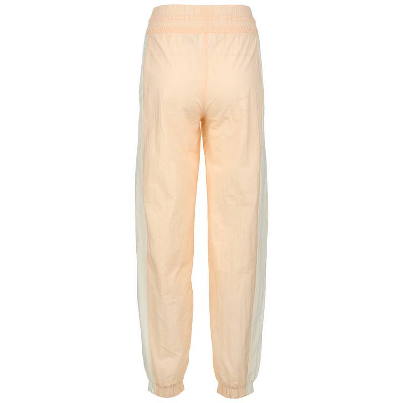 NEW BALANCE Athletic Amplified Woven Trainingshose Damen