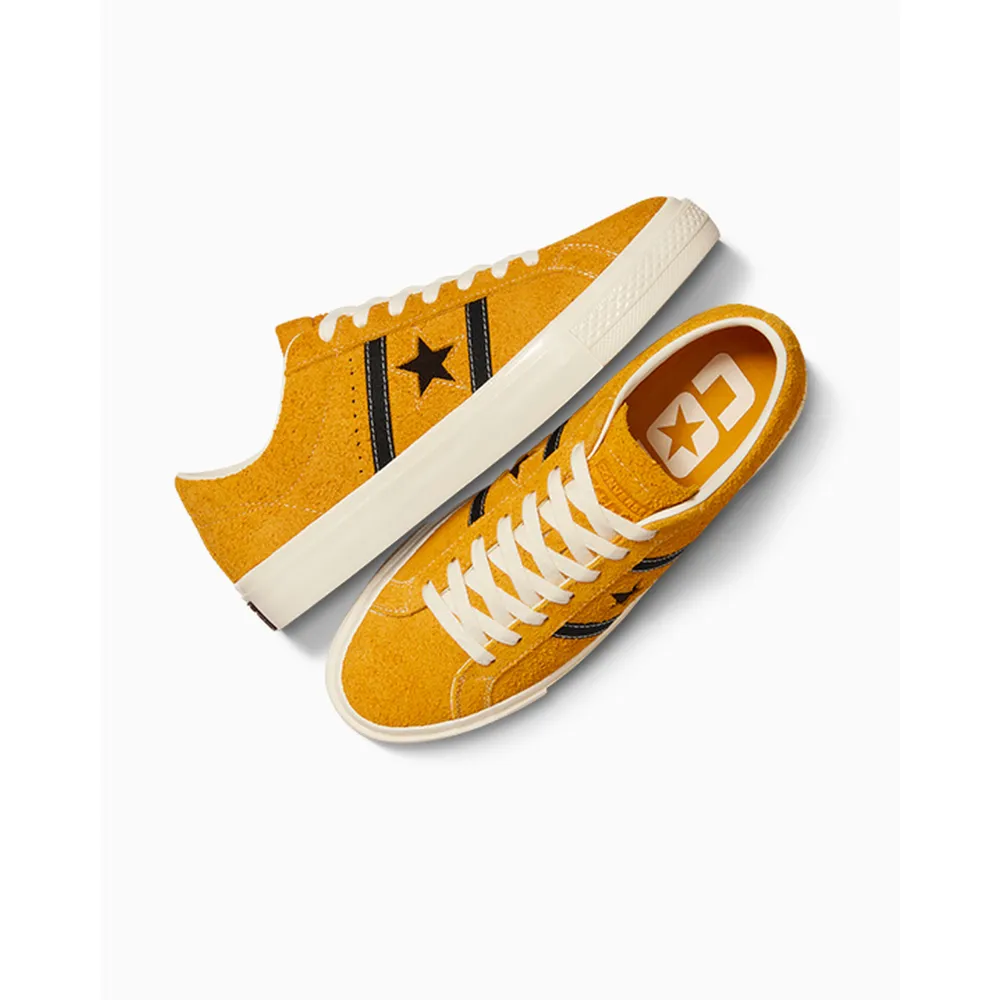 Converse One Star Academy Pro A06425C / gelb
