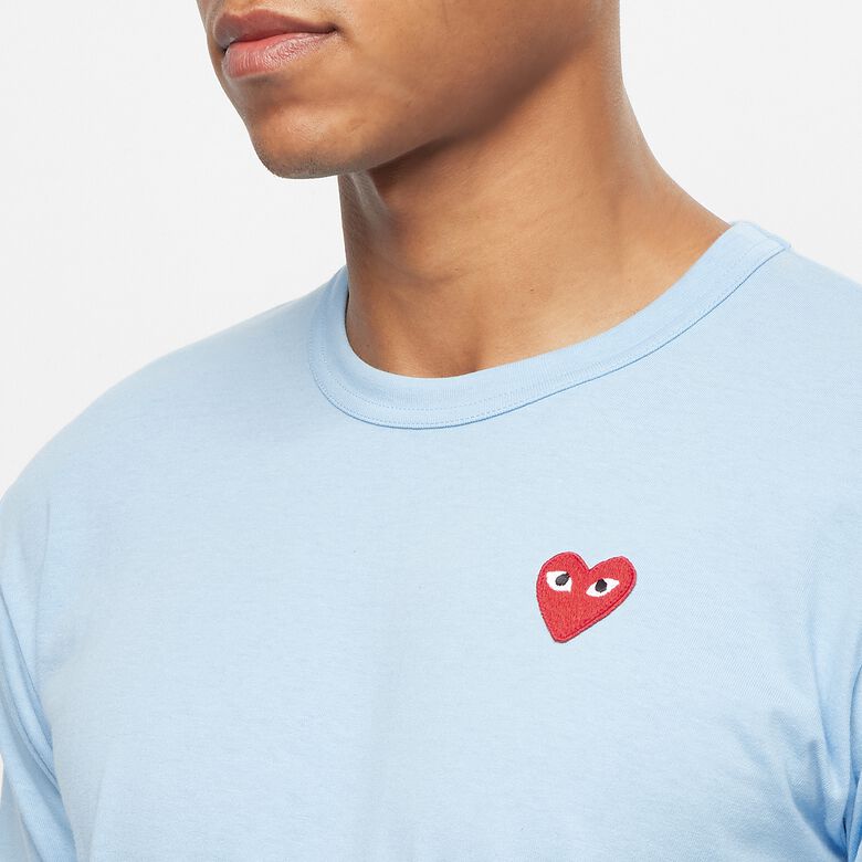 Comme des Garcons Play Play Red Heart T-Shirt blue