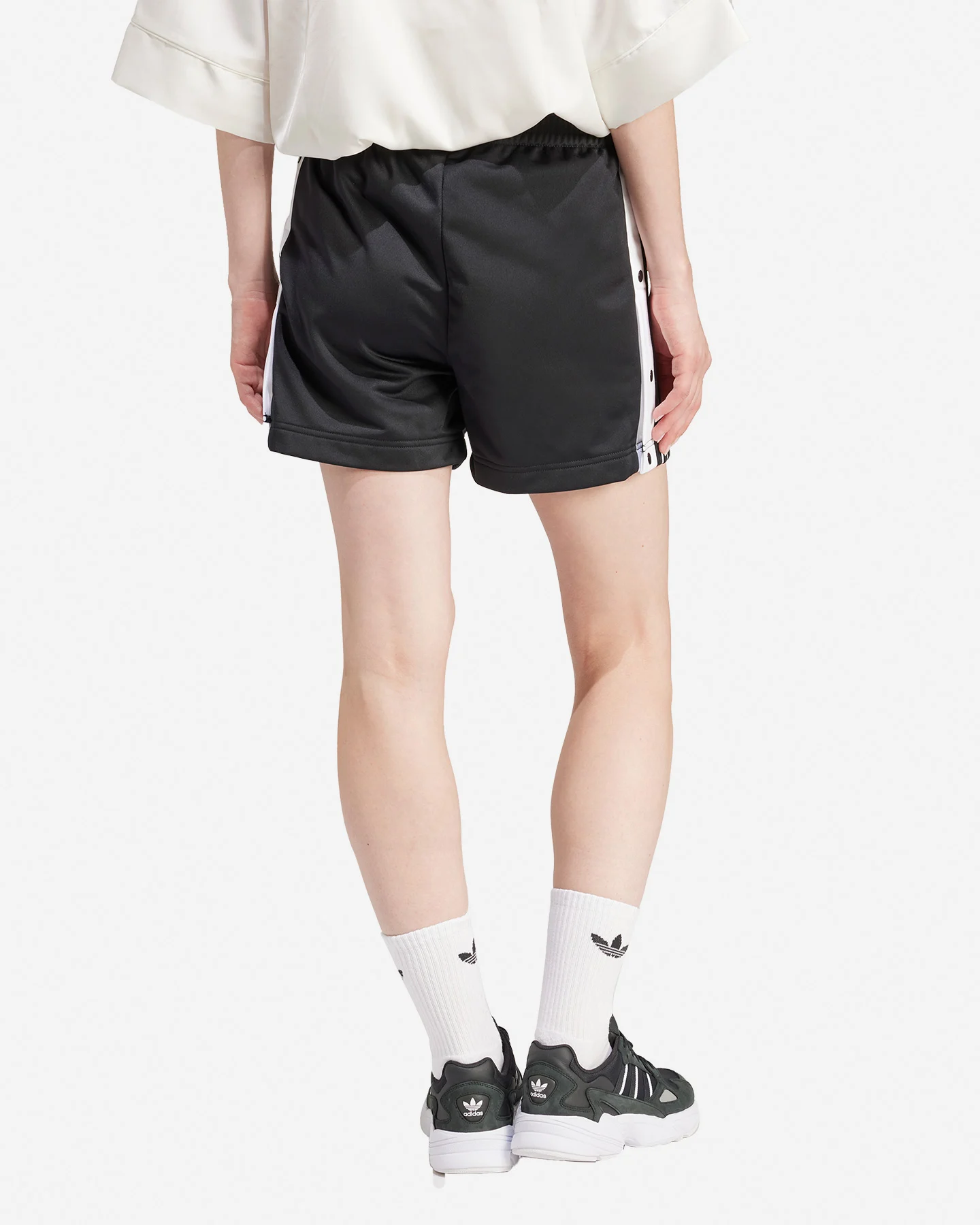 Bermudy Adidas Originals Adibreak W IU2518