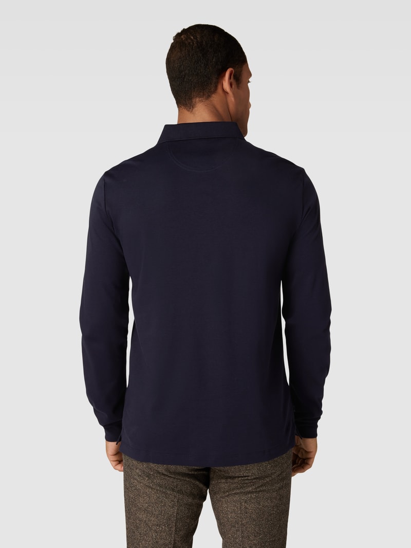 Longsleeve mit Polokragen und Brusttasche in marineblau