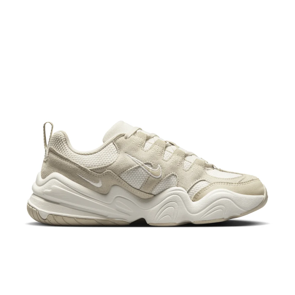 Nike Tech Hera DR9761-002 / braun