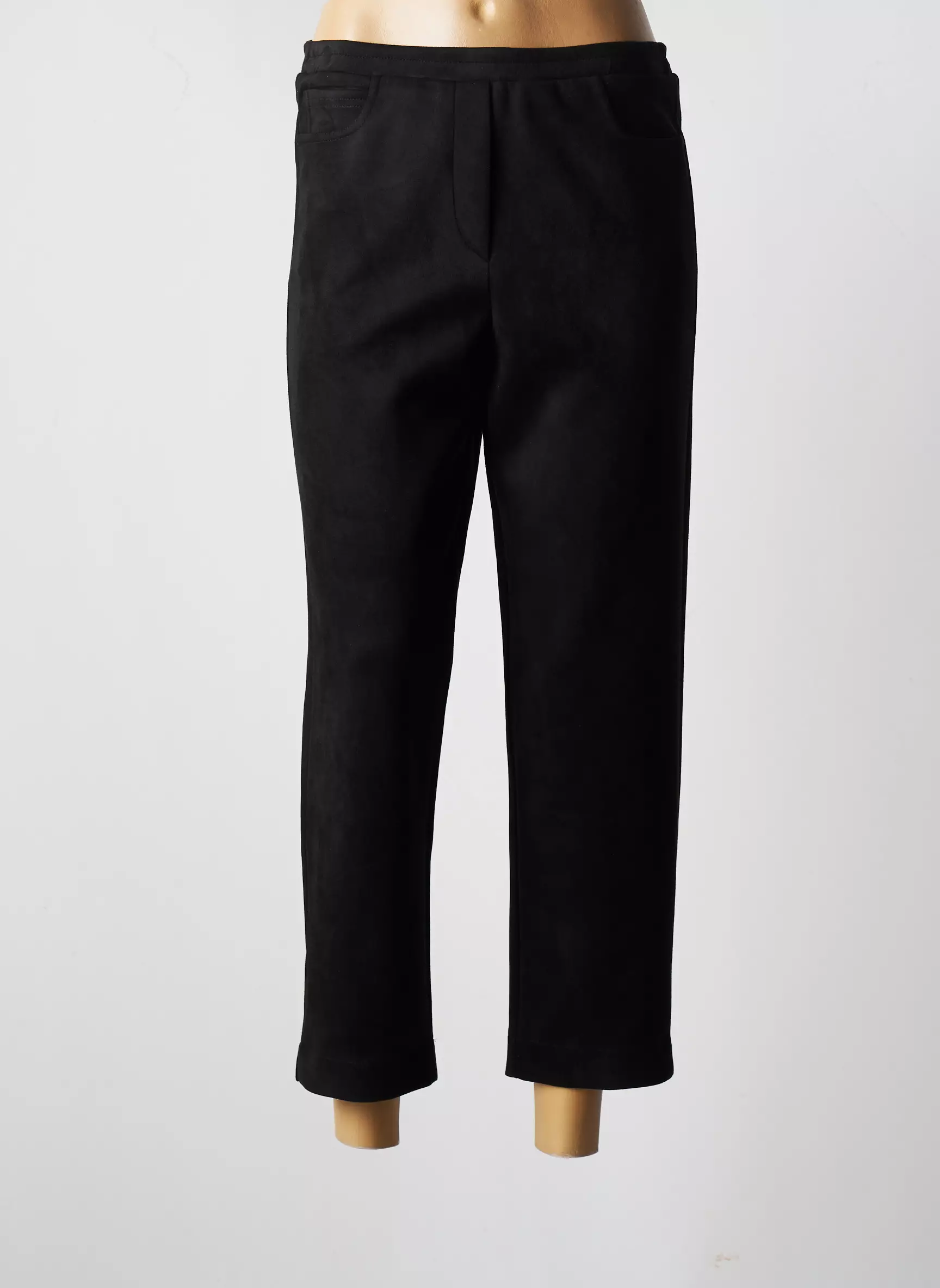 Franck Anna Jeggins Femme couleur noir