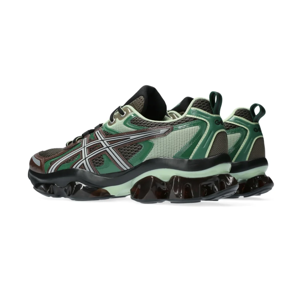 Asics Gel Quantum Kinetic 1203A270-251 / braun