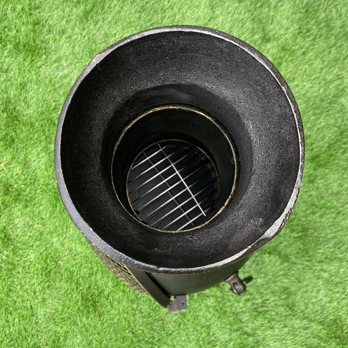 Monstershop Gusseisen Gartenkamin mit Schutzhulle