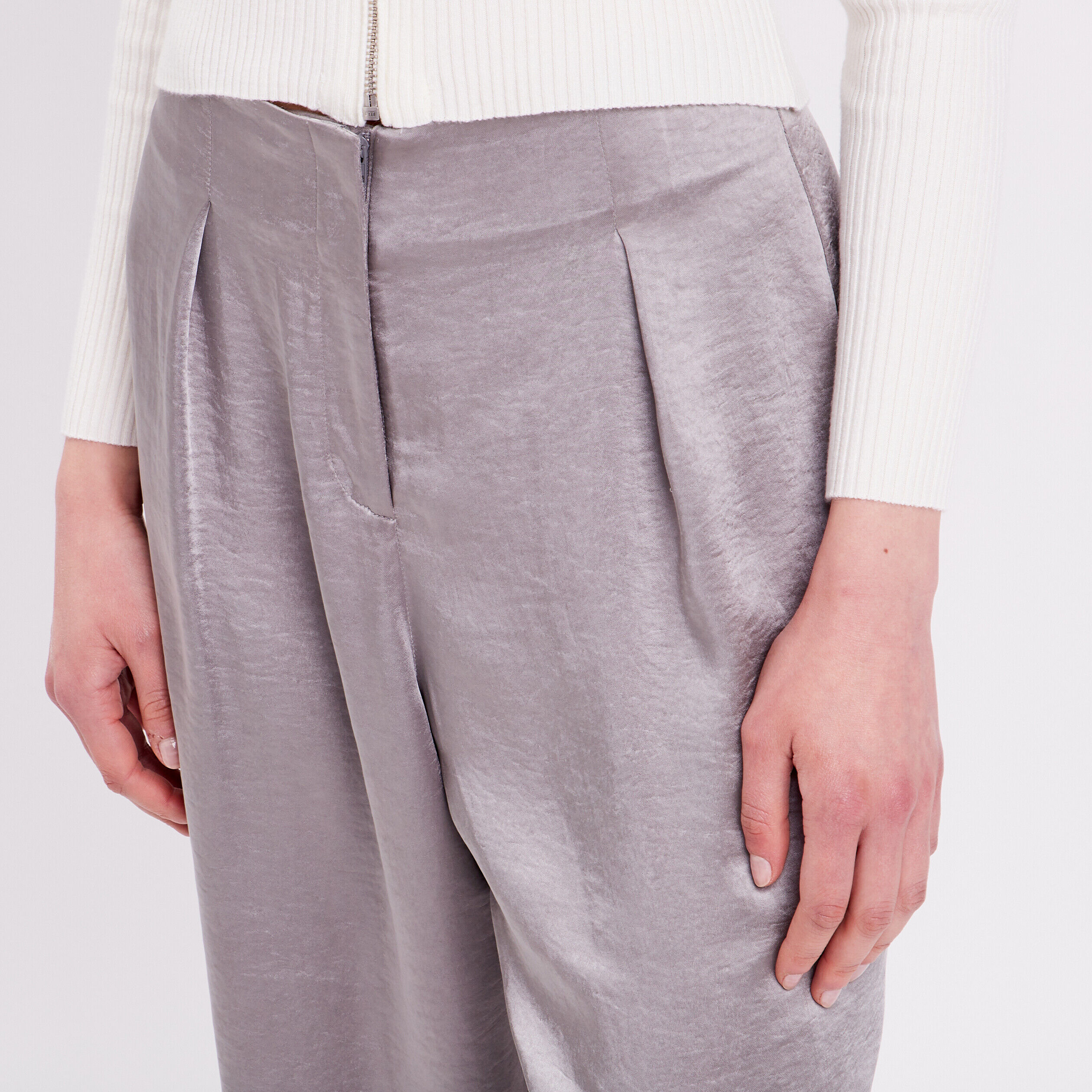 Pantalon large fluide satiné gris argent femme | Cache Cache