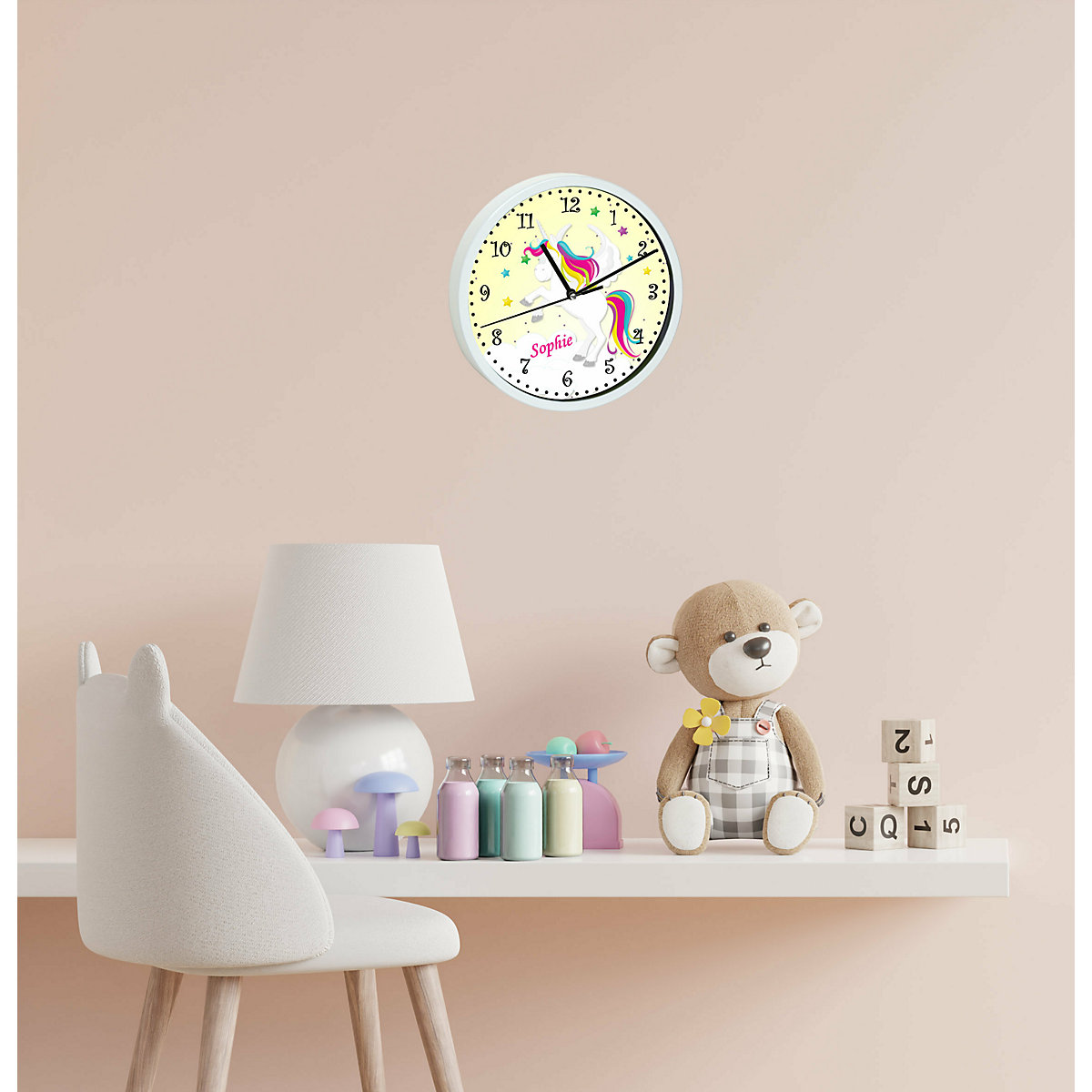 Kinder Wanduhr personalisiert mit Name Pegasus Gelb
