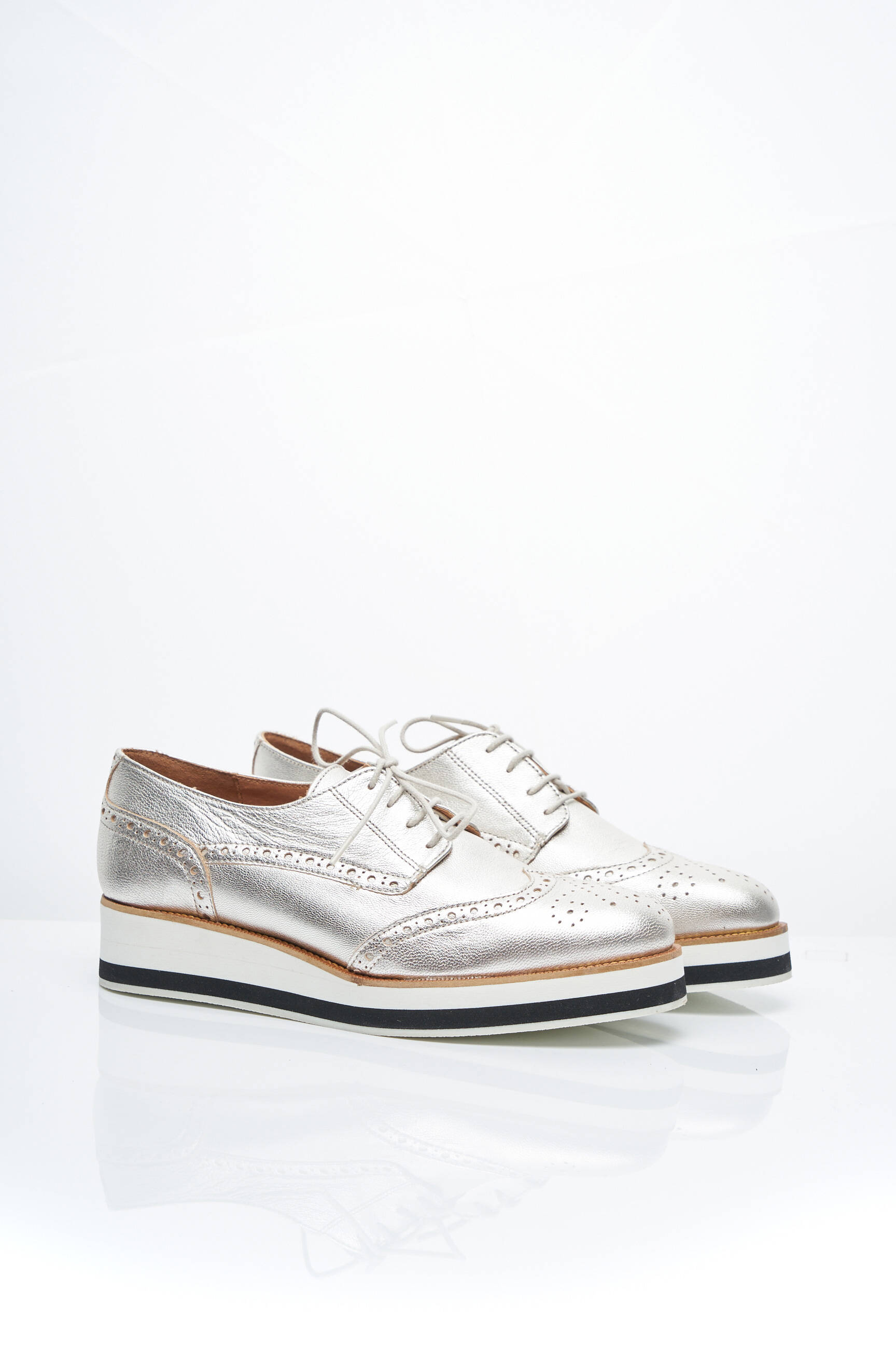Sarenza Derby Femme couleur gris