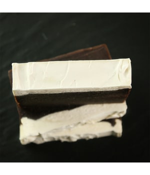 I WANT YOU NAKED LOVE ME TENDER Kakaobutter & Macadamiaöl Gesichtsseife 100 g