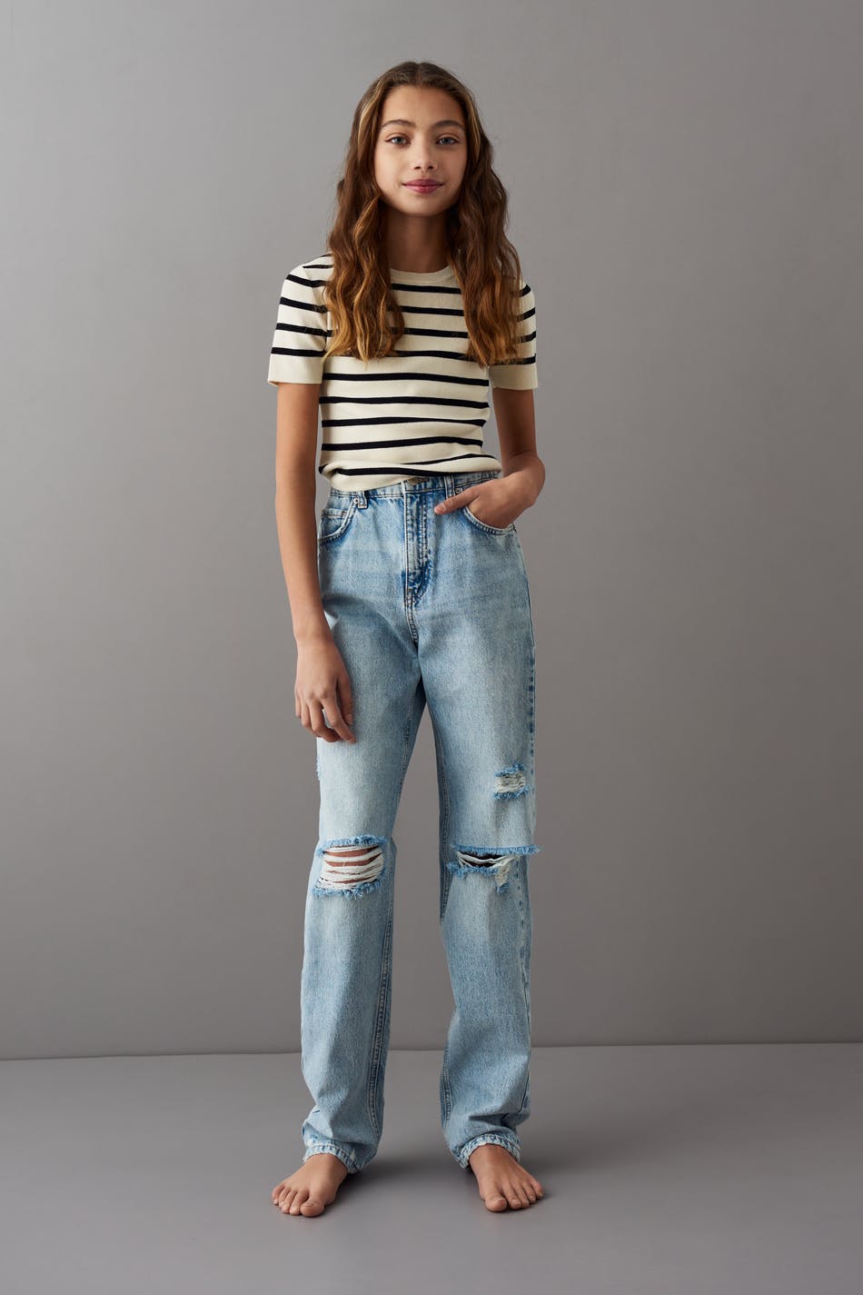 Straight 90s jeans