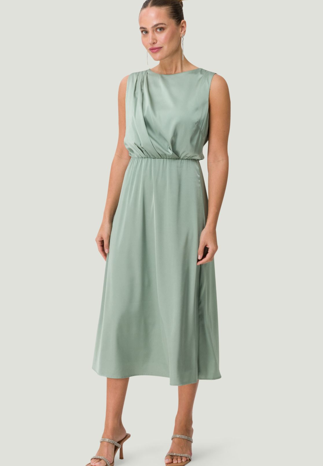 Maxikleid mit Raffung