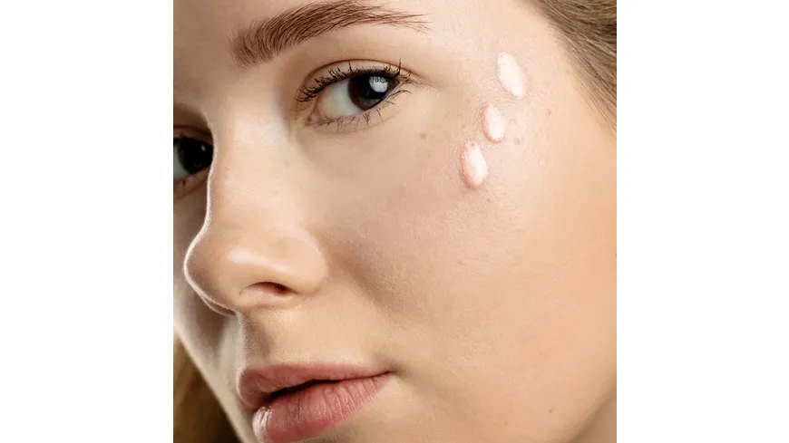 Lumene Invisible Illumination Instant Illuminizer 15 ml Rosy Dawn