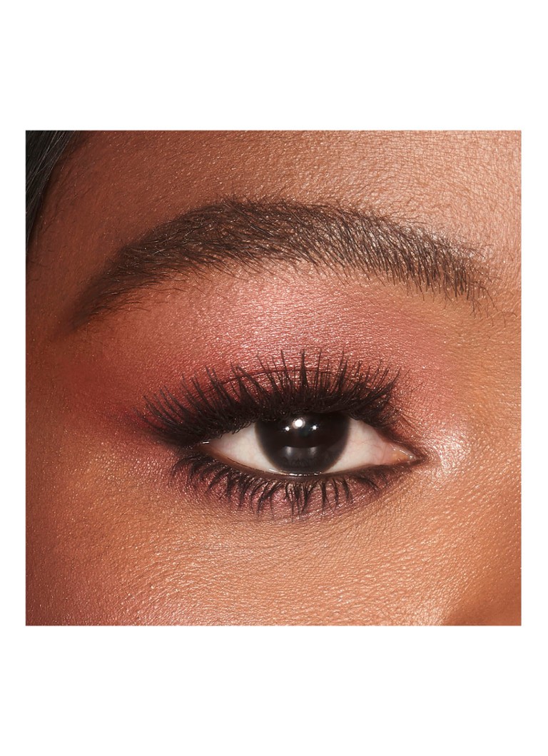 Paleta de farduri de pleoape de lux Charlotte Tilbury Walk of No Shame