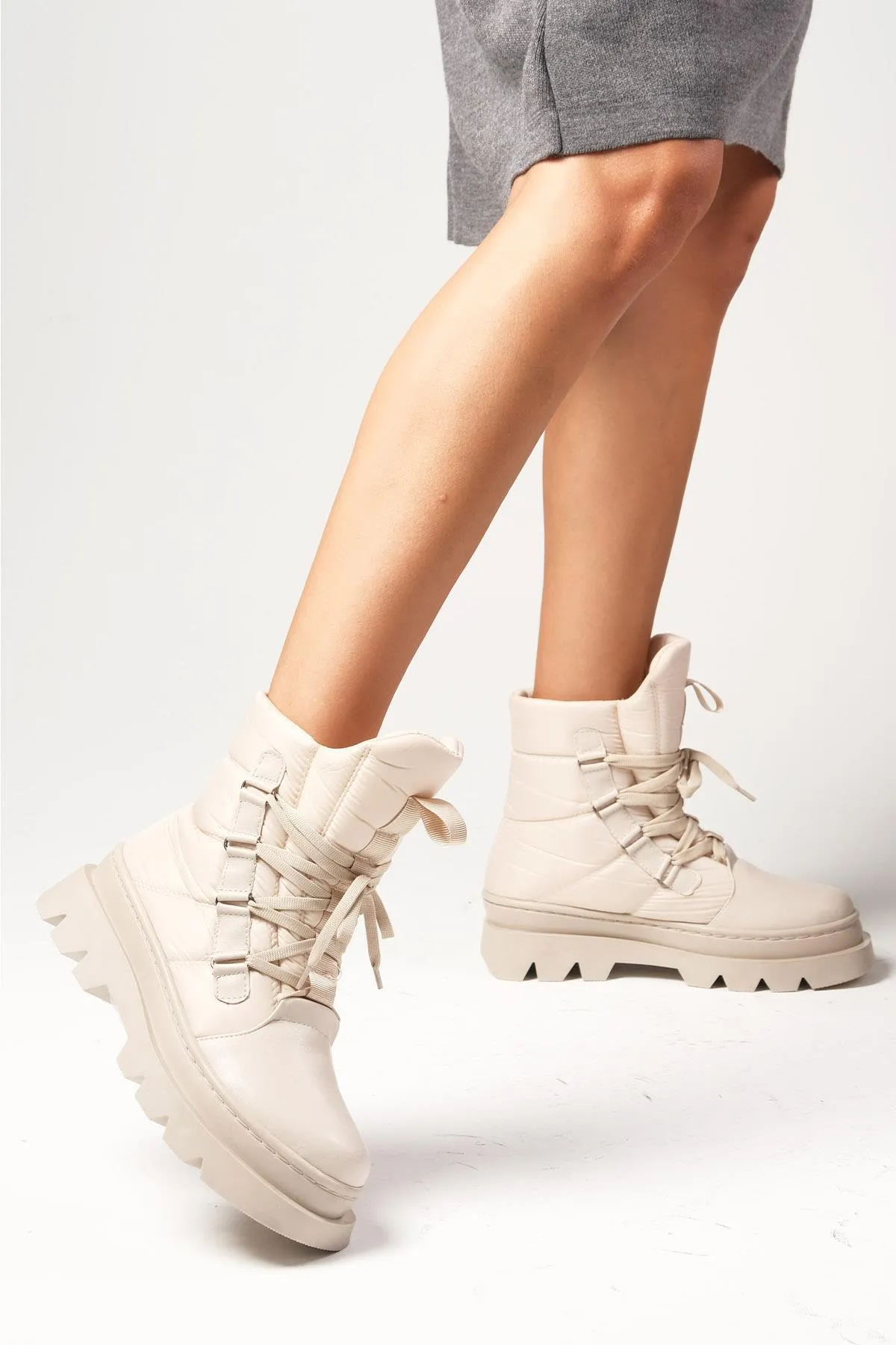 Mio Gusto  Stiefelette - Beige - Flacher Absatz
